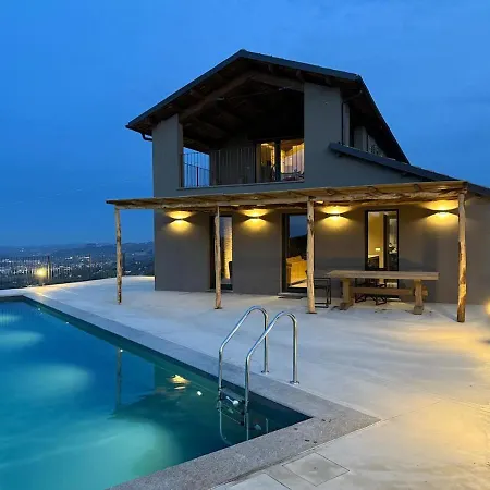 L'isolotto Vineyards&pool Santo Stefano Belbo